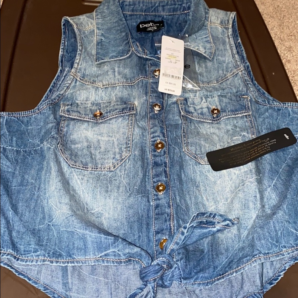 NEW BEBE DENIM FRONT SHIRT SZ S.